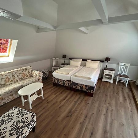 Hotel Ratskeller Waren à Waren  Extérieur photo